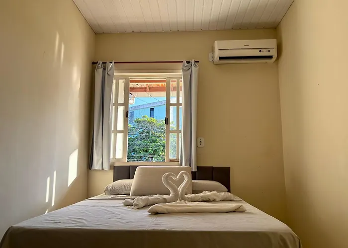APARTAMENTO EM CABO FRIO À 1, 9KM da PRAIA DO FORTE